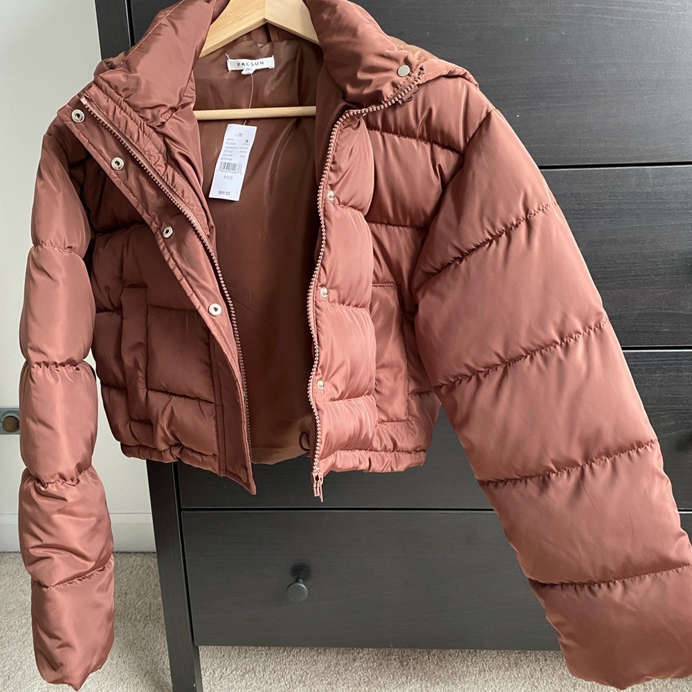 Cropped puffer coat/ Jacket size XS by Pac Sun